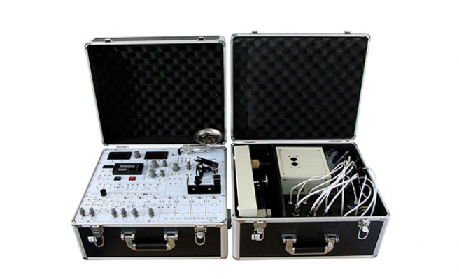 YC-XS-01型傳感器系統(tǒng)實驗箱